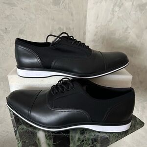 Aldo Classic Black Oxfords